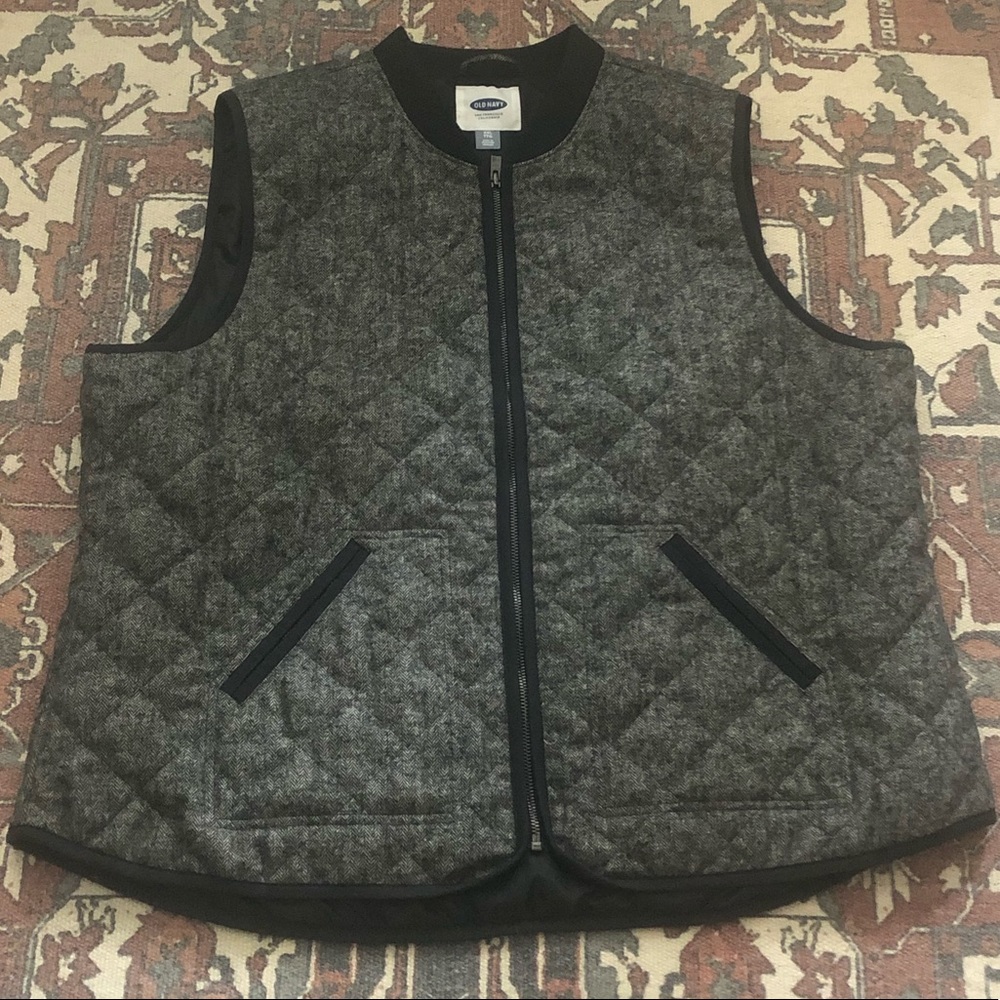 Old navy vest